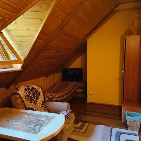 Goralska Czarcia Chata Pod Jalowcem ستريشافا المظهر الخارجي الصورة
